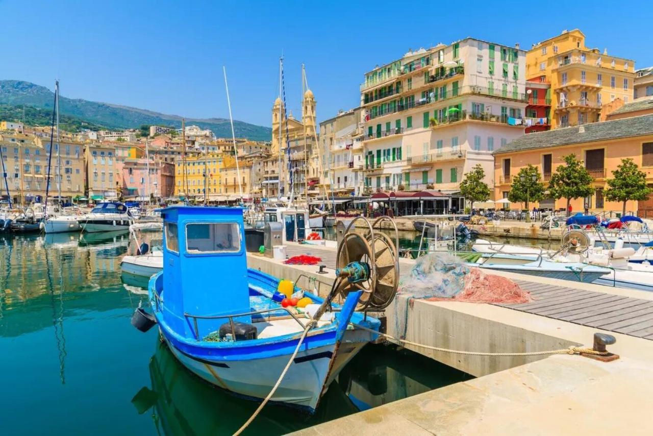 Beau T2 Sur Le Vieux Port, Centre De Bastia Apartment Bastia  Luaran gambar
